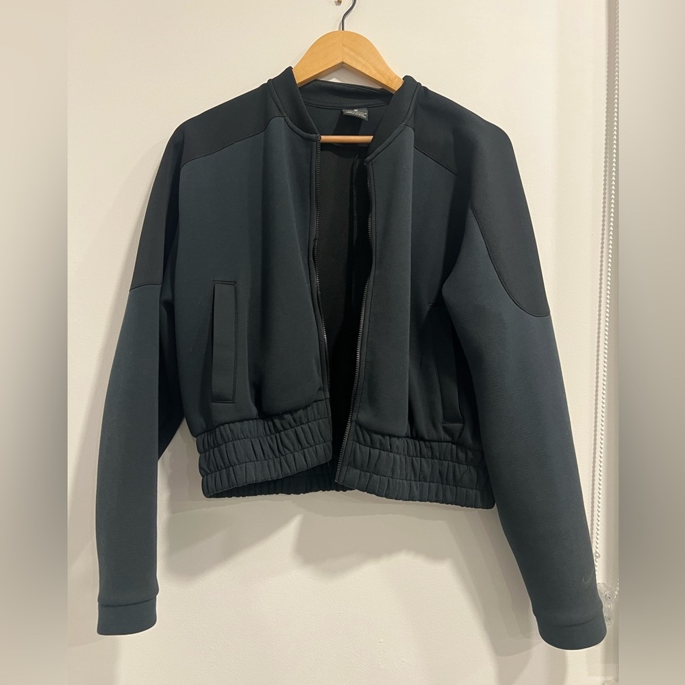 Nike Two Tone Women's Black Bomber Jacket